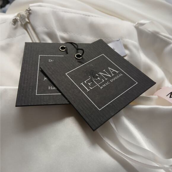 Mac Duggal Ieena Formal Evening Gown Womens 8 White Satin Dress Wedding Party - Picture 10 of 12